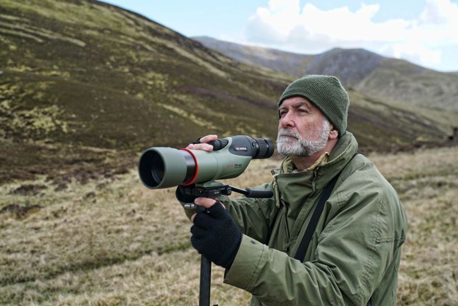 Kowa TSN-66 Straight 66mm Spotting Scope with Zoom 25-60 Eyepiece