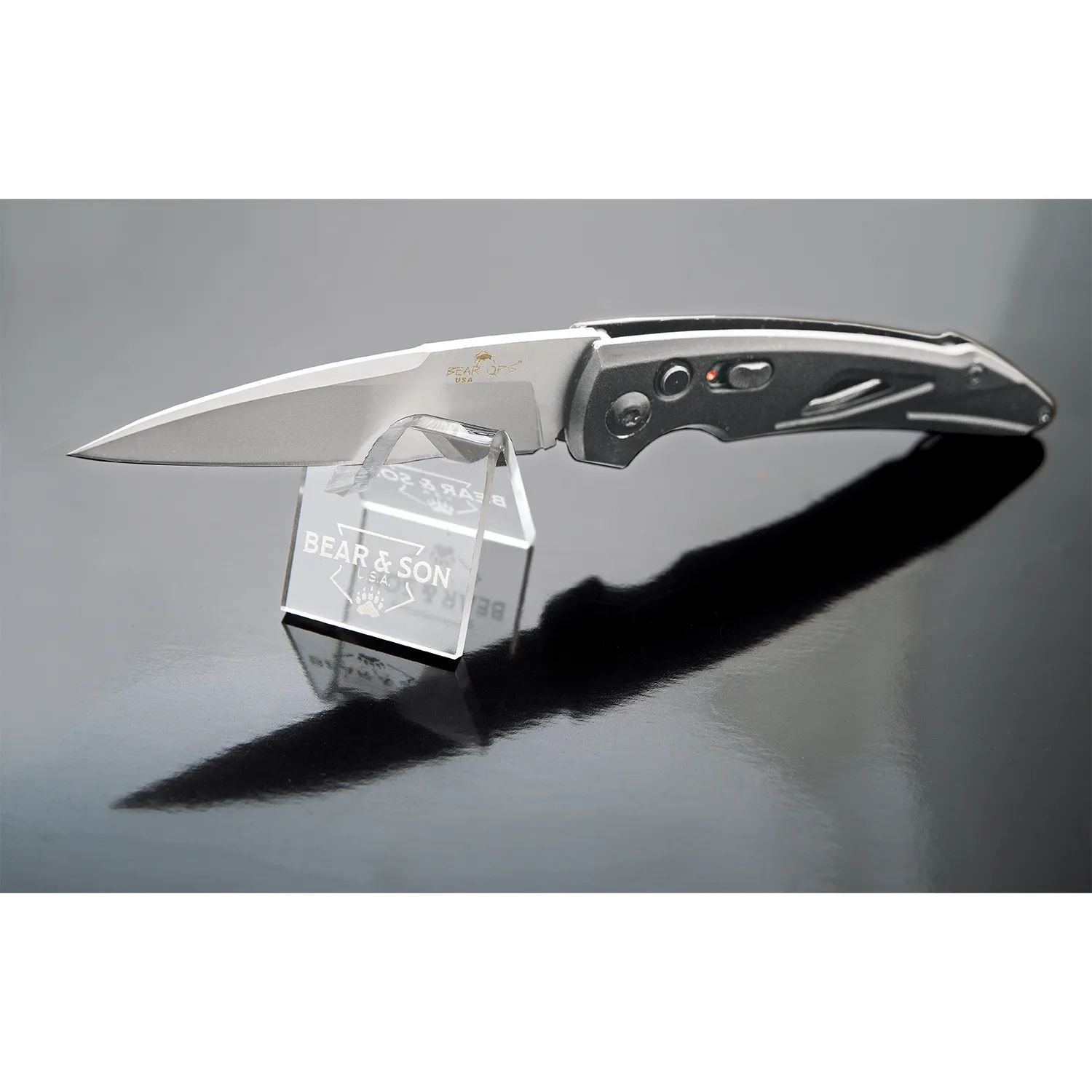 Bear & Son Point of Sale Acrylic Tier Knife Stand