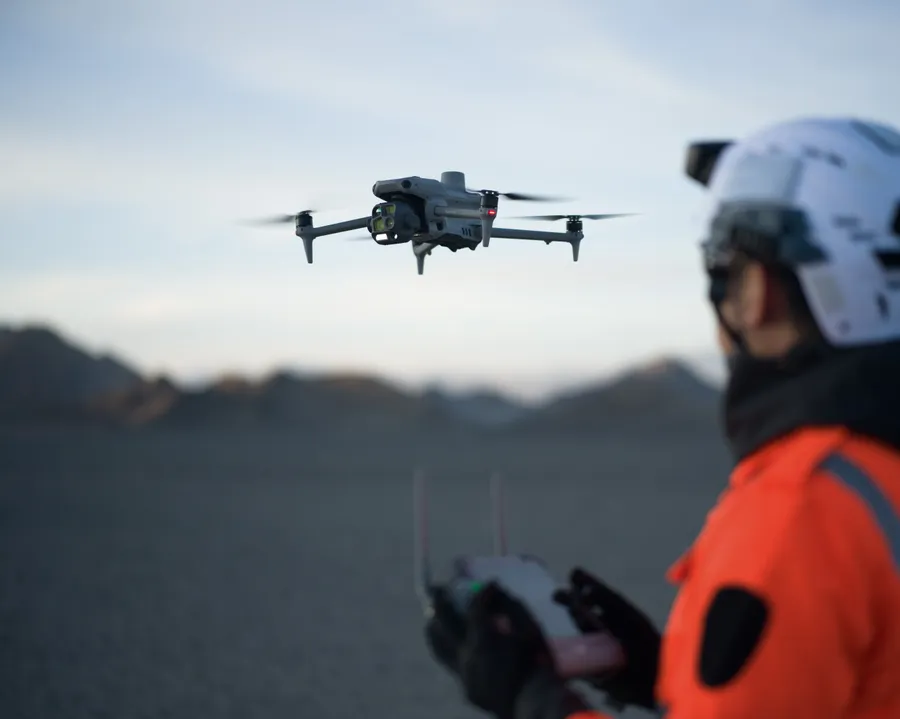 DJI Matrice 4 Enterprise Basic Kit Package